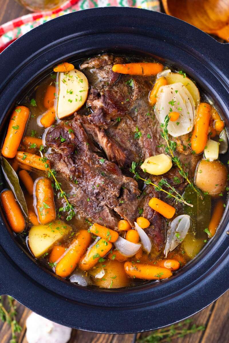 Why You Should Not Overfill A Slow Cooker Pot: Safety Tips
