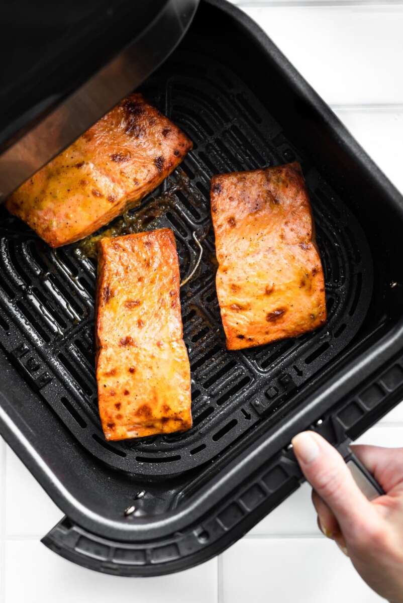 How Long To Cook Salmon In Air Fryer At 400