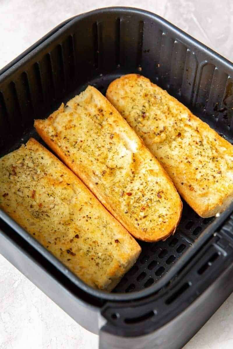 How Long To Cook Garlic Bread In Air Fryer