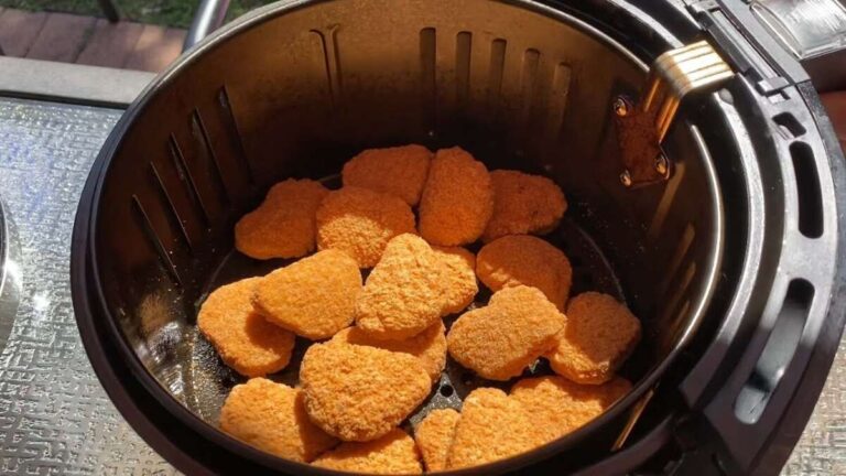 How Long To Put Frozen Chicken Nuggets In Air Fryer