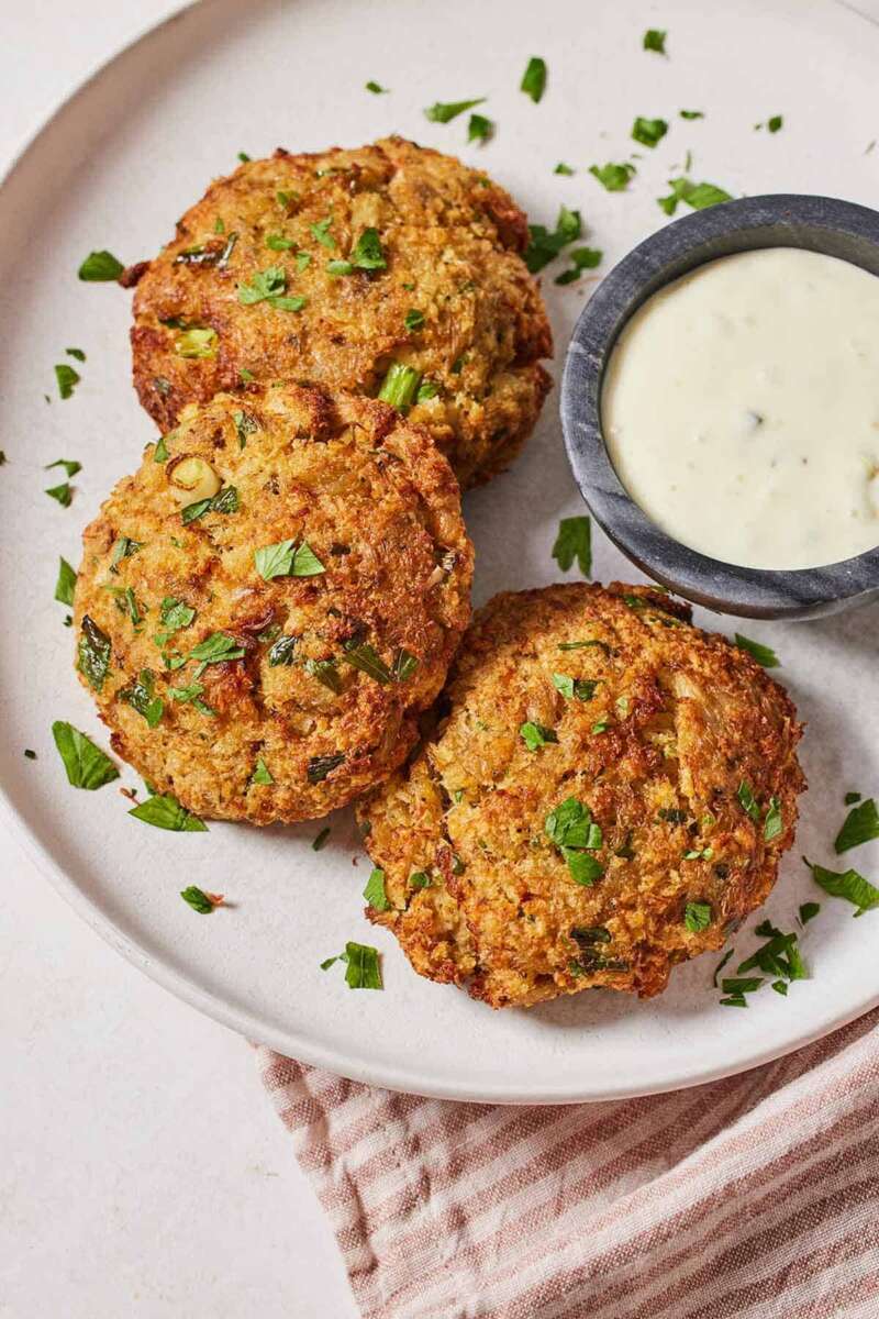 How Long To Cook Crab Cakes In Air Fryer