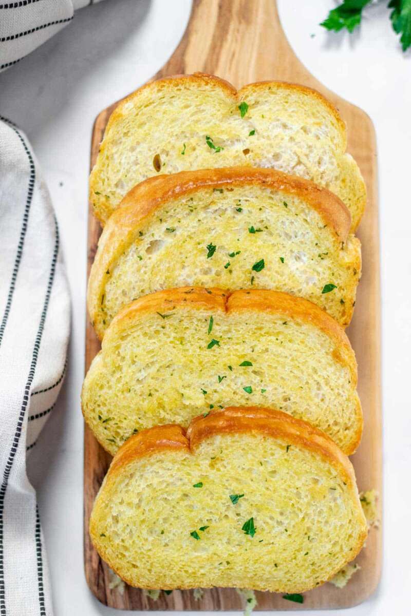 How Long To Cook Frozen Garlic Bread In Air Fryer