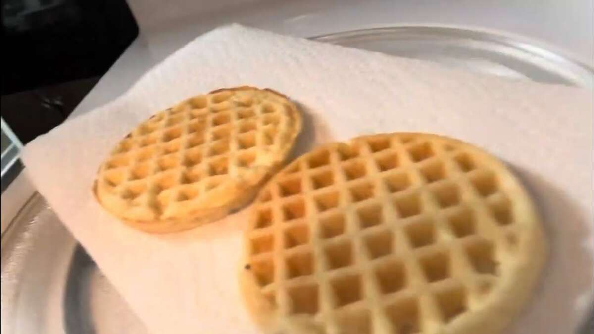 Can You Make Eggos In The Microwave